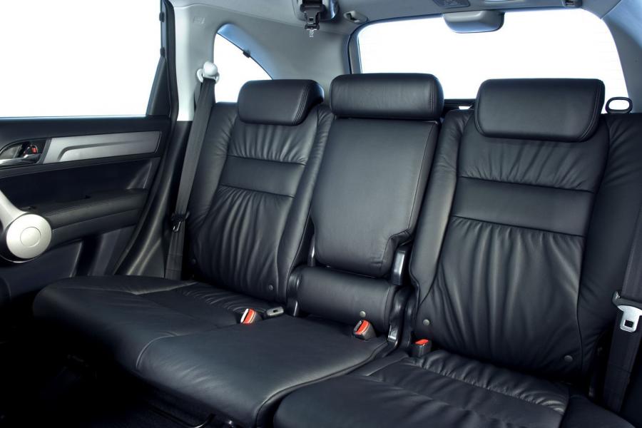  Honda CR-V 2007 года  (фото 4 из 17)